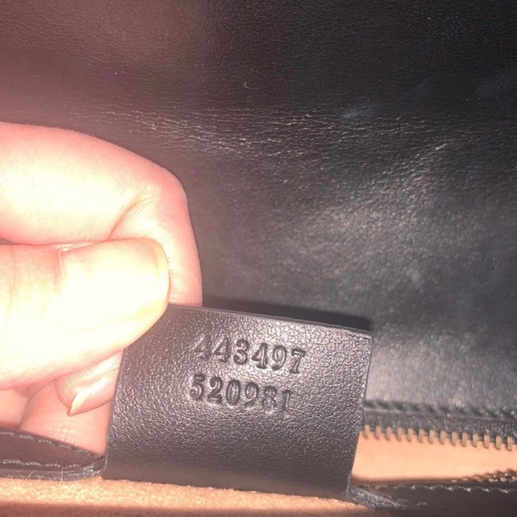 Gucci GG Marmont Small Shoulder Bag Matelassé - Picture 11 of 11